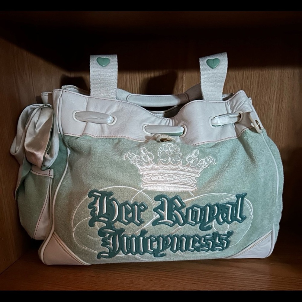 Juicy couture daydreamer bags
